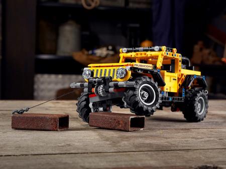 Конструктор LEGO Technic "Jeep Wrangler" (42122) Конструктор LEGO Technic "Jeep Wrangler" (42122)