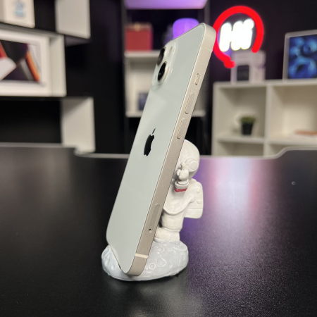 Trade in Apple iPhone 13 128Gb Starlight IMEI: 5560 Trade in Apple iPhone 13 128Gb Starlight IMEI: 5560