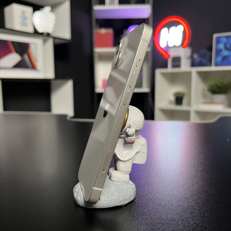 Trade in Apple iPhone 13 256Gb Starlight IMEI: 2308 Trade in Apple iPhone 13 256Gb Starlight IMEI: 2308