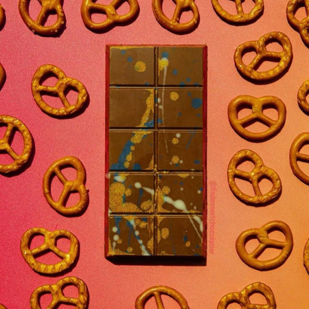 Дубайский шоколад FIX, Pick Up A Pretzel (с соленой карамелью) Дубайский шоколад FIX, Pick Up A Pretzel (с соленой карамелью)