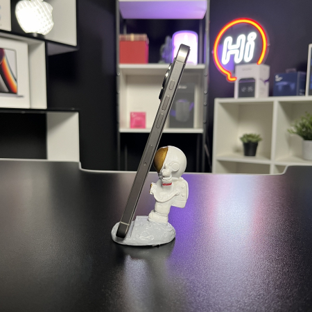 Уценка Apple iPhone 16 Pro Max 256Gb Natural Titanium IMEI: 0673 Уценка Apple iPhone 16 Pro Max 256Gb Natural Titanium IMEI: 0673